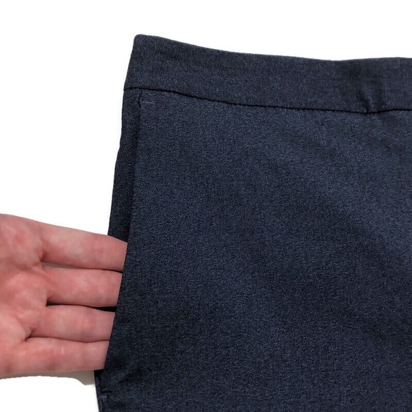 MARIO SERRANI Italy Dark Blue Bermuda Shorts Sz 8 - Picture 6 of 16